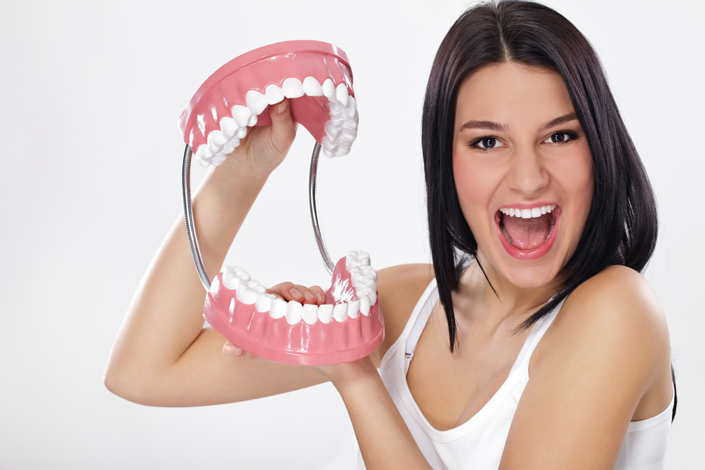 明明是好牙，为什么矫牙过程中却要拔除？